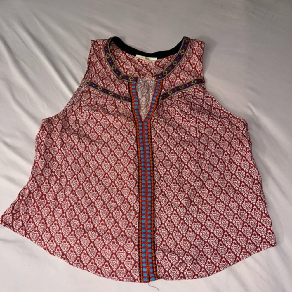 Sugarlips Red and White Sleeveless Blouse